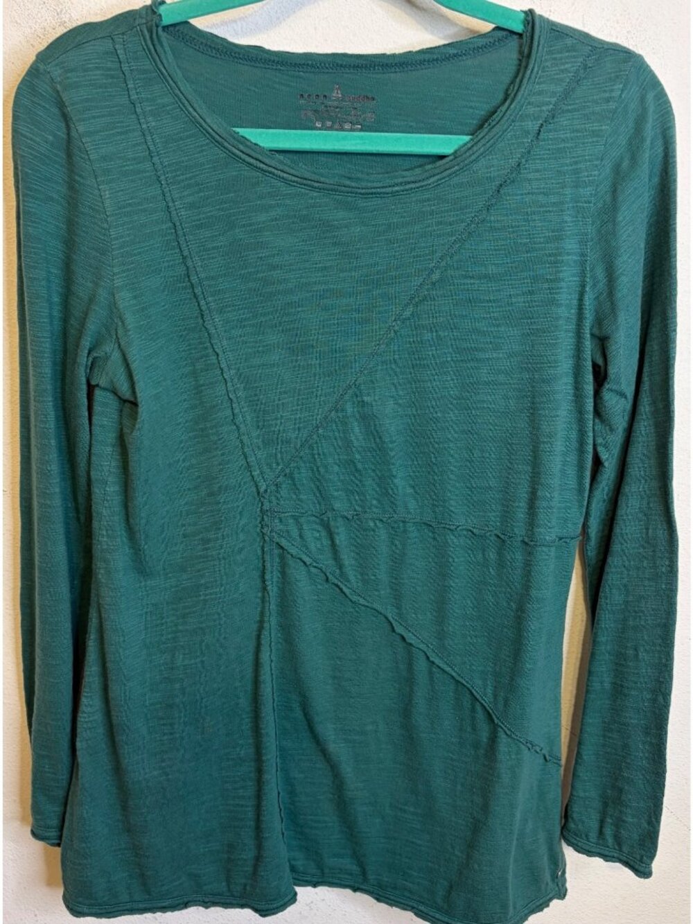 NEON BUDDHA Green Long Sleeve Shirt Blouse Raw Hem Size SMALL Women